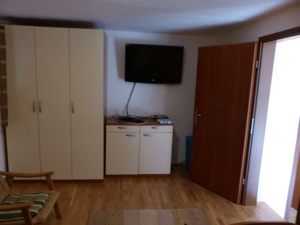 Apartment Ana Krnica Exteriér fotografie