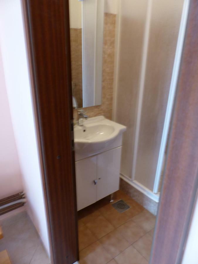Apartment Ana Krnica Exteriér fotografie